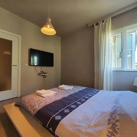 Apartment Super Central Lovely And Clean Burgas